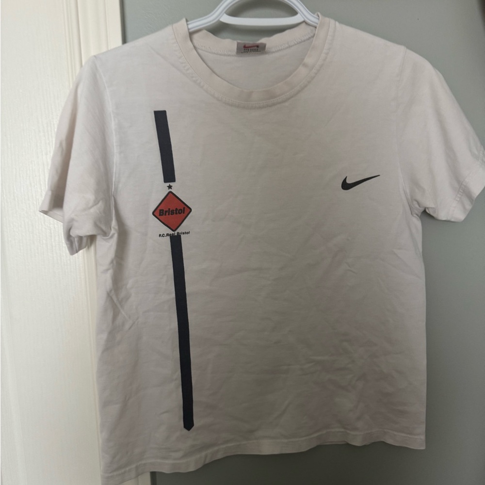 Vintage Nike Bristol Collab Graphic Men's T-Shirt